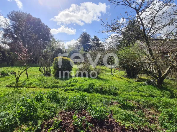 Terrains à Vendre - MAUVES SUR LOIRE - 500m2 env.