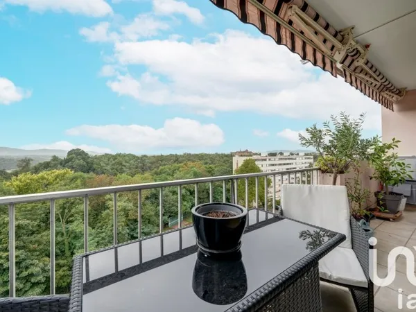Appartement 4 pièces 81 m²