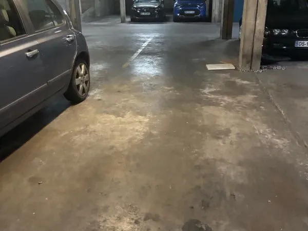 Location de place de parking - Paris 11e (Rue Léon Frot)