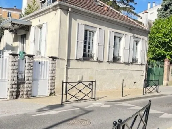 Maison Courbevoie 6 pièces 187 m2