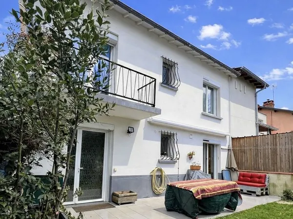 Maison 6 pièces 140 m²