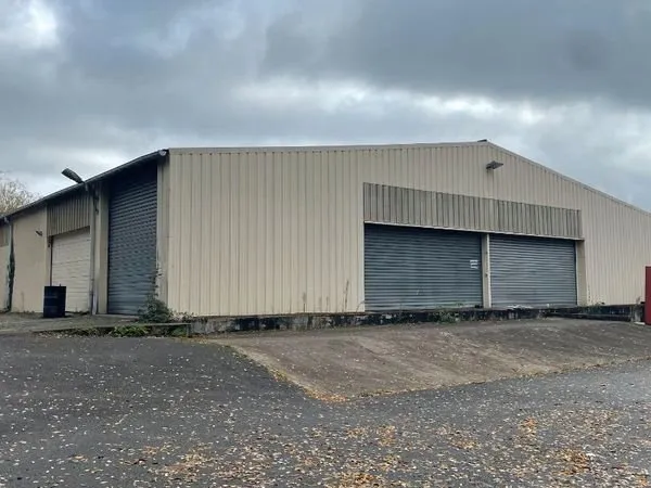 Local 1000 m² LIMOGES