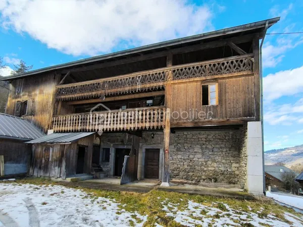 Appartement 4 pièces 97 m²
