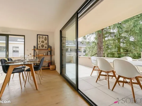 Appartement 4 pièces 100 m²