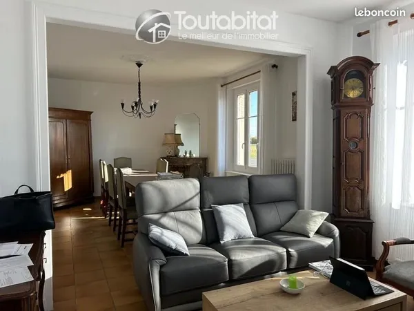 Maison 240 m² Ambly Fleury