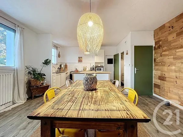 Appartement 3 pièces 81 m²