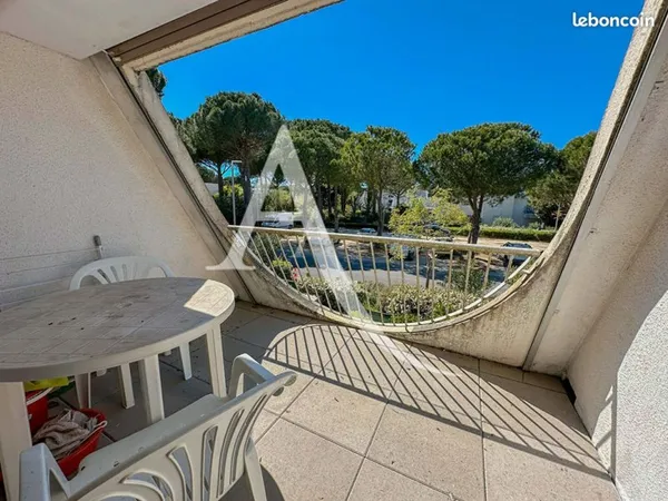 Studio 1 pièce 21 m²