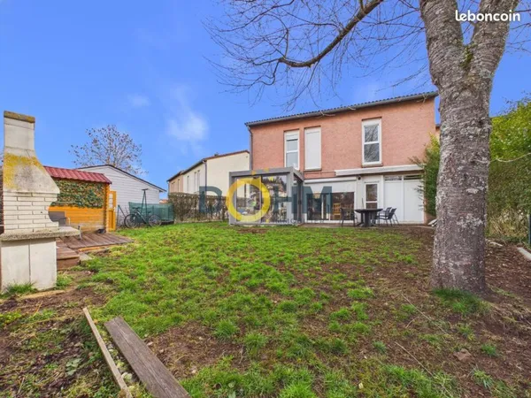 Villa 7 pièces 100 m²