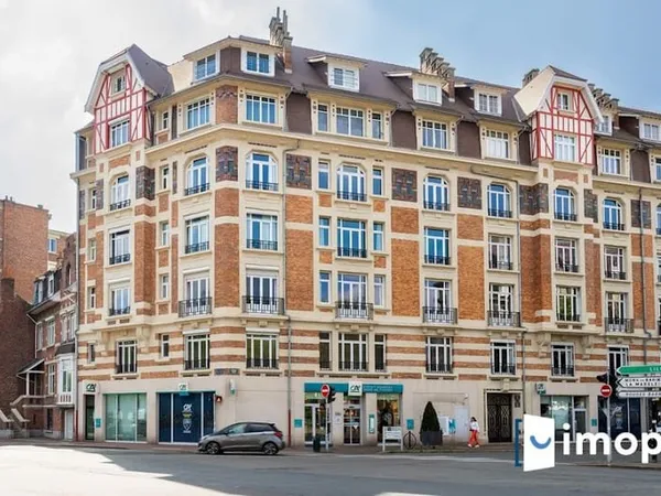 Appartement 5 pièces 195 m²