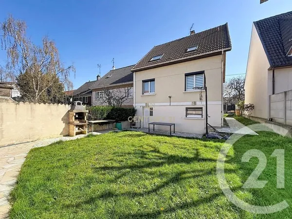 Maison 6 pièces 110 m²