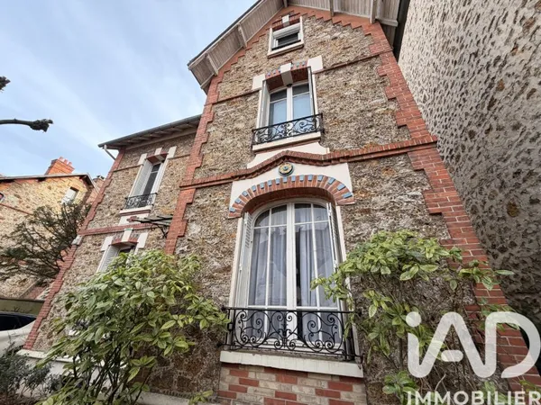 Maison 8 pièces 112 m²