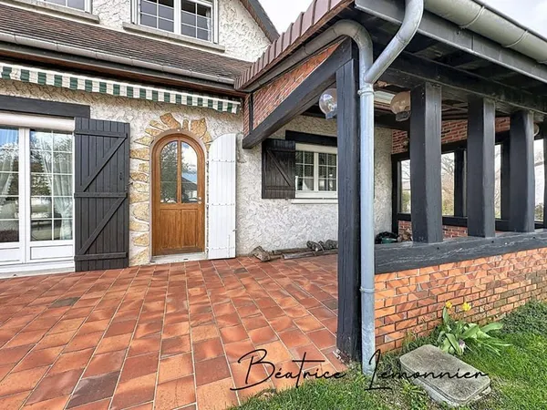 Maison sur sous-sol total, Saran 8 pièce(s) 157.52 m2