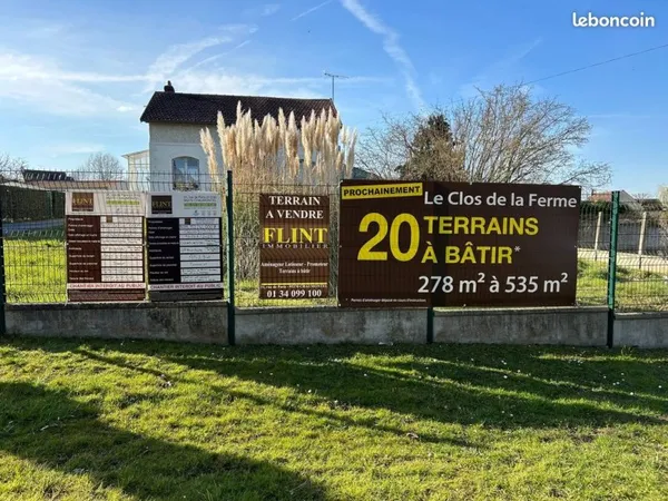 Terrain 304 m² Luzarches