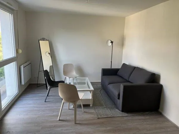 Studio 1 pièce 24 m²