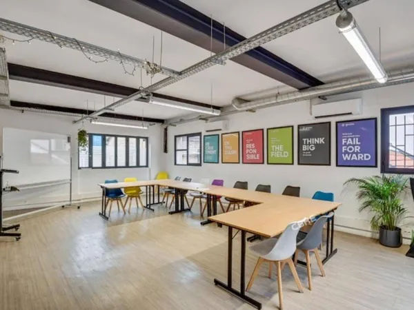 Bureaux 367 m²