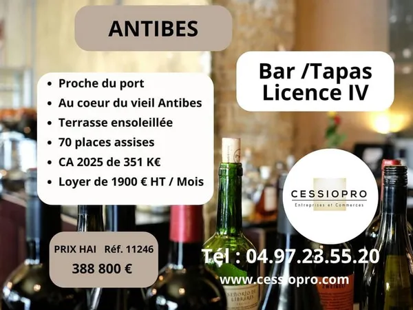 ANTIBES, proche du port et de la vielle ville, Bar-tapas, licence 4, terrasse ensoleillée.