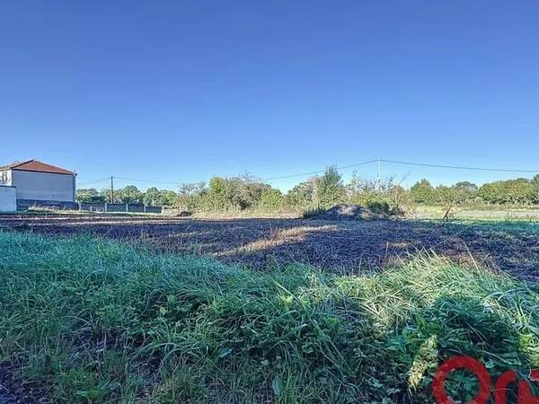 Terrain 1524 m²
