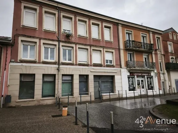 IMMEUBLE DE RAPPORT LA RICAMARIE CENTRE