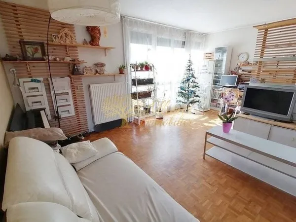 Maison 6 pièces 100 m²