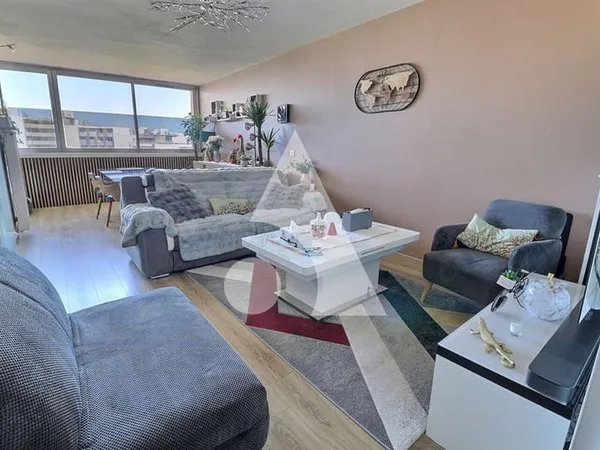 Appartement 4 pièces 90 m²