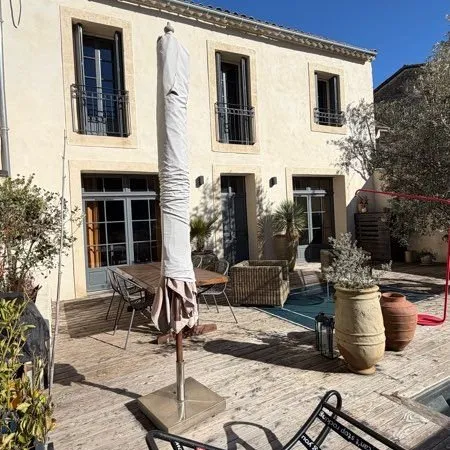 Maison de maître entièrement rénovée
