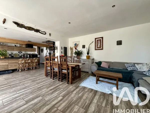 Maison 5 pièces 130 m²