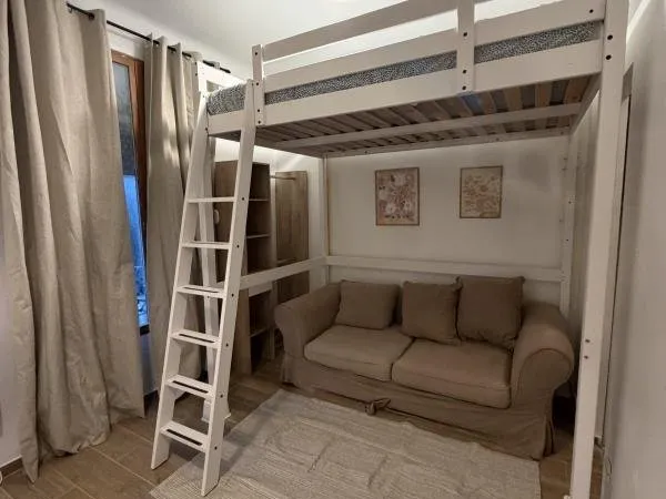 Studio / 18m² / Gagny (RER E)