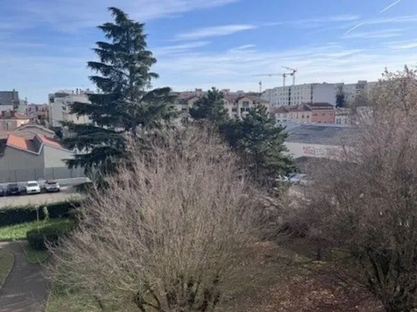 Appartement 4 pièces 96 m²
