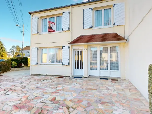 - CHERBOURG EN COTENTIN - La Glacerie - Maison 4 chambres -