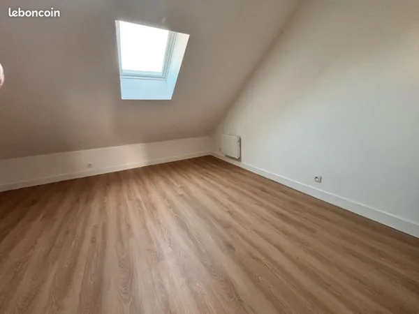 30.78m² de surface au sol à Tours centre proche toutes commodités
