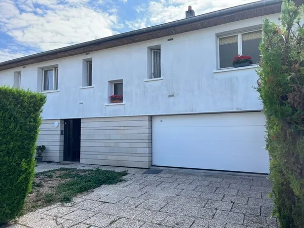 Maison 5 pièces 164 m²
