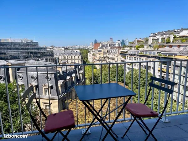 2P rénové 8e étage balcon vue dégagée clim - Paris 16
