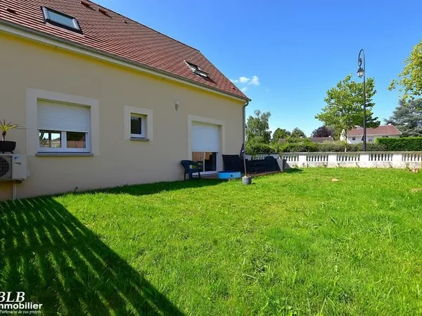 78720 - CERNAY LA VILLE - 2024 - BELLE MAISON 5 PIECES 3 CHA