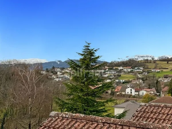 Appartement à vendre 2 pièces GRILLY (01) - Duplex T2 + 2 pièces - 52m2 habitable (75m2 au sol) avec