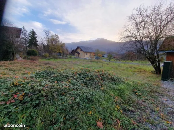 Terrain constructible permis accordé