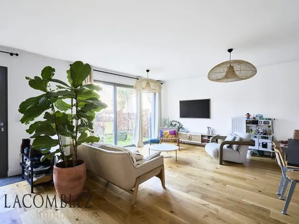 Lille Wazemmes/St Michel - Magnifique maison neuve baignée d