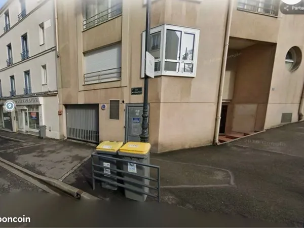 Location parking Vanves st Remy