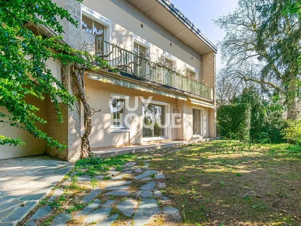 Maison Vente Garches 10p 254m² 1980000€
