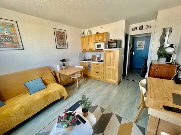 LOCATION : appartement T1 (23 m²) à CALAIS