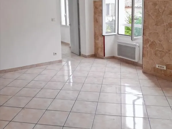 T4 rénové 60 m², lumineux - 2e étage, Les Arcs-sur-Argens