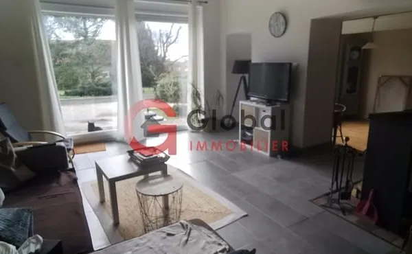 Maison individuelle familiale Effiat (63260) de 160m2 sur terrain clos.