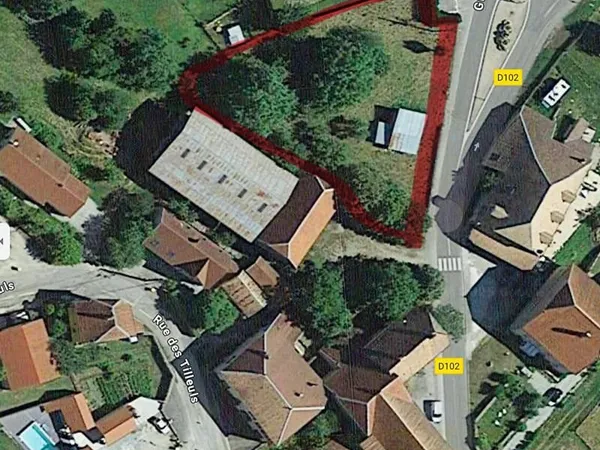 Terrain constructible centre de village