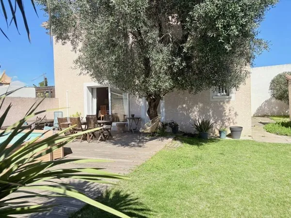 Maison de plain-pied 3 pièces 82 m²