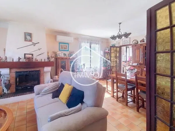 St Avit St Nazaire : villa Plain-pied 97 m² Dépendances sur jardin clos 1500 m²