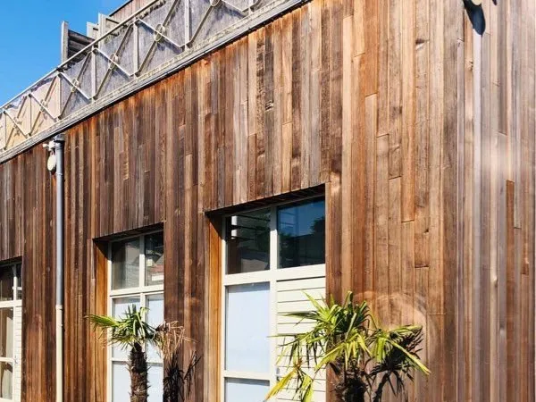 Duplex loft résidentiel sécurisé
