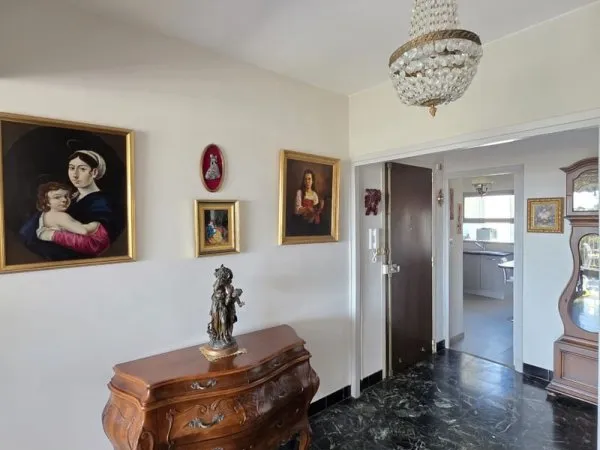 Appartement avec garage, Arles centre-ville, résidence Le C