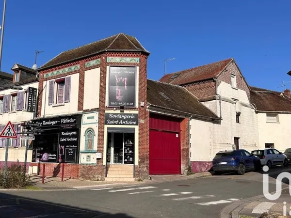 Immeuble 221 m²