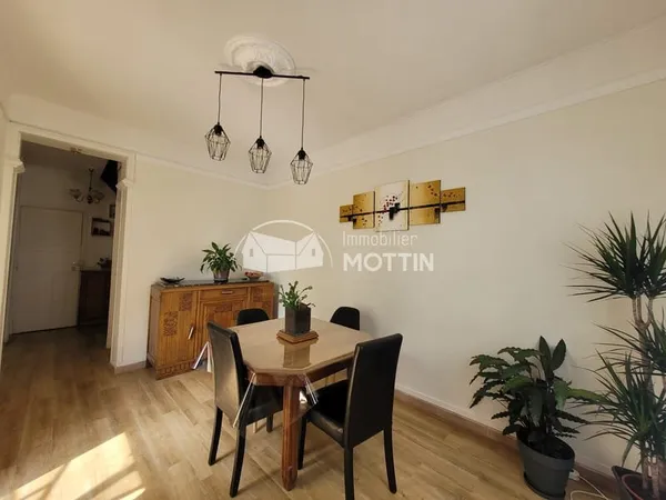 Grande Maison en vente à Vitry-Sur-Seine