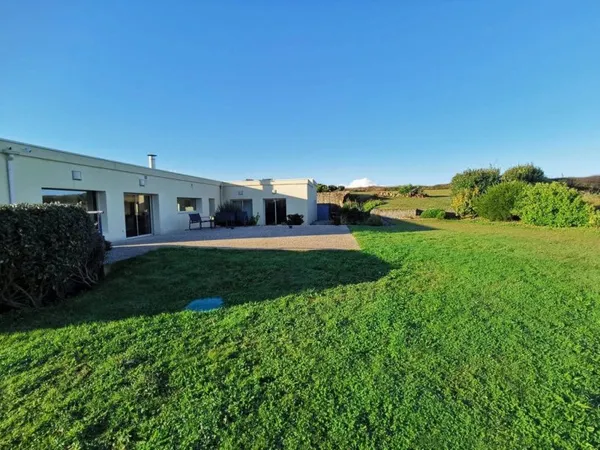 Villa 7 pièces 220 m²