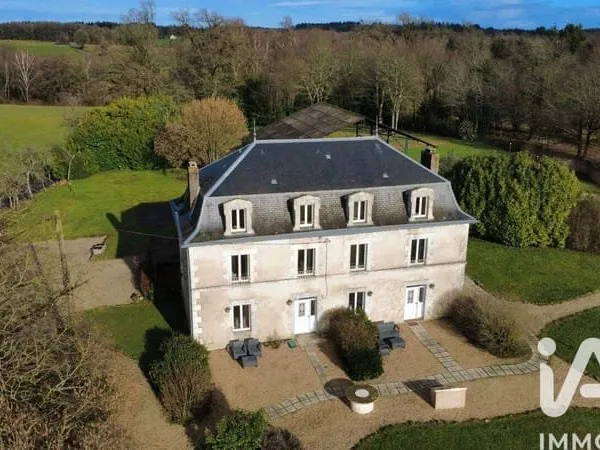 Maison 17 pièces 340 m²
